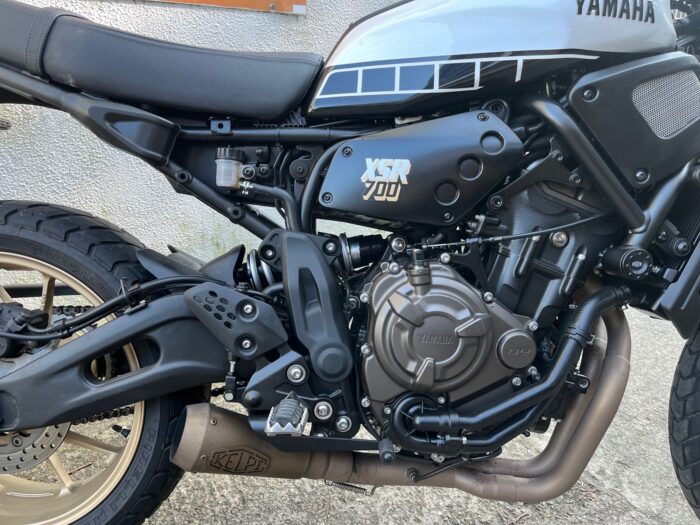 2024 Yamaha XSR 700 Legacy - Image 3