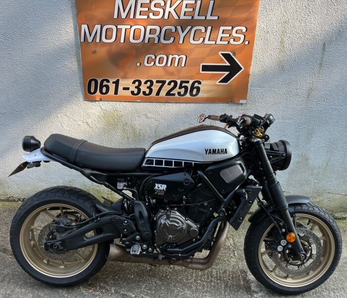2024 Yamaha XSR 700 Legacy - Image 2