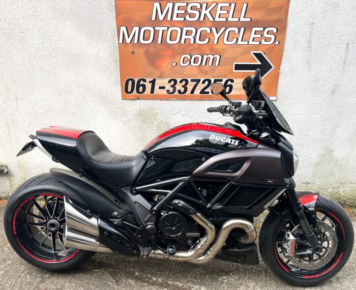 2015 Ducati Diavel - Image 2