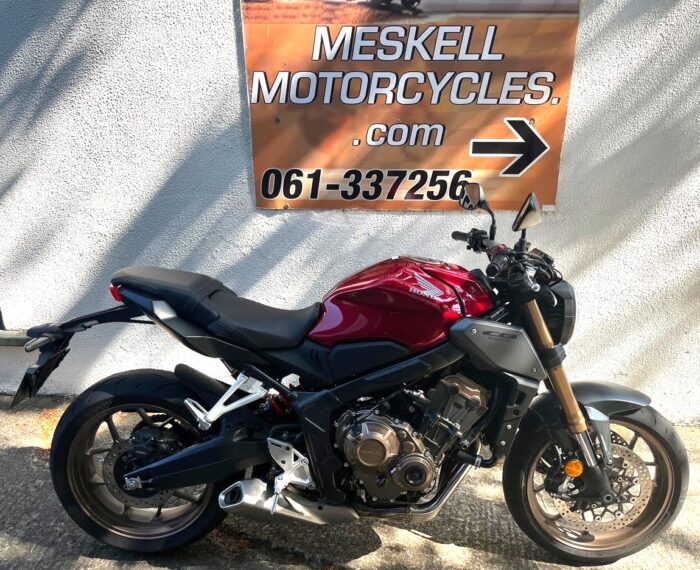 2023 Honda CB650R - Image 2