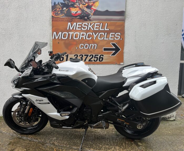 2020 Kawasaki Z1000 SX - Image 4